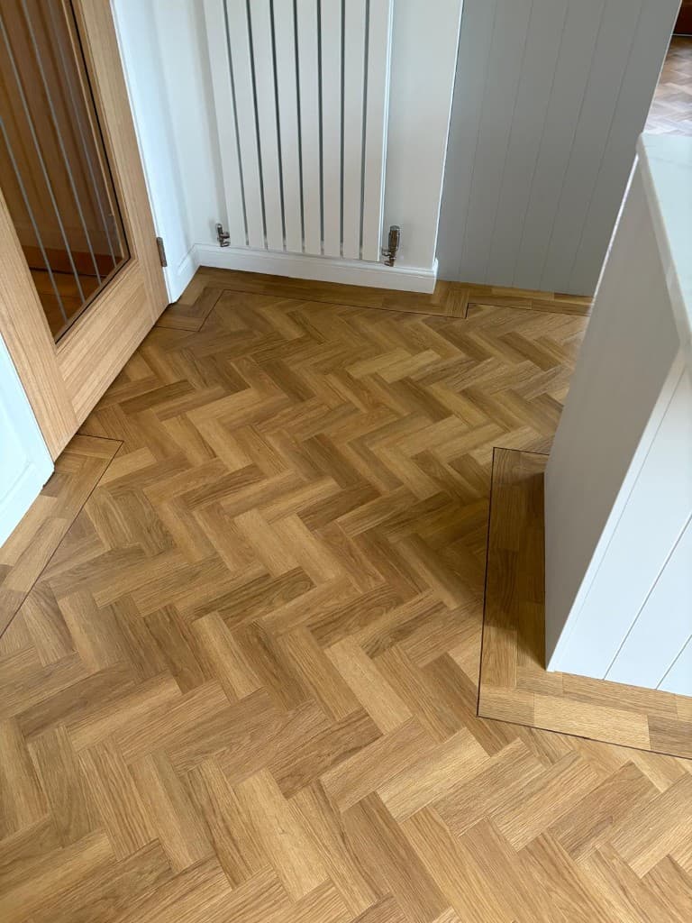 Herringbone LVT with custom border
