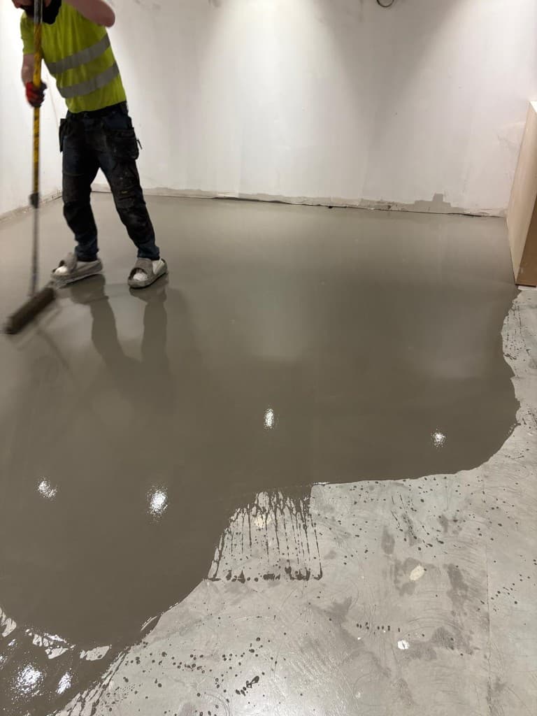 Herringbone LVT flooring installation with custom border — Parfait Flooring, Glasgow